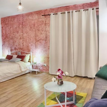 Luxury Downtown Apartment Cluj-Napoca Exterior foto